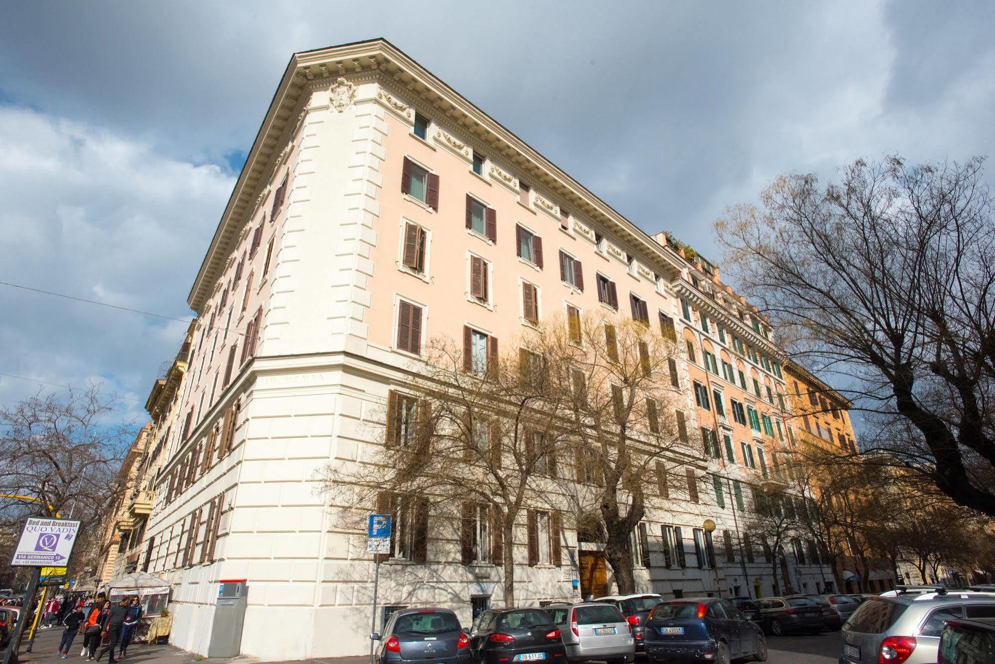 Quo Vadis Roma 2 Acomodação com café da manhã Exterior foto